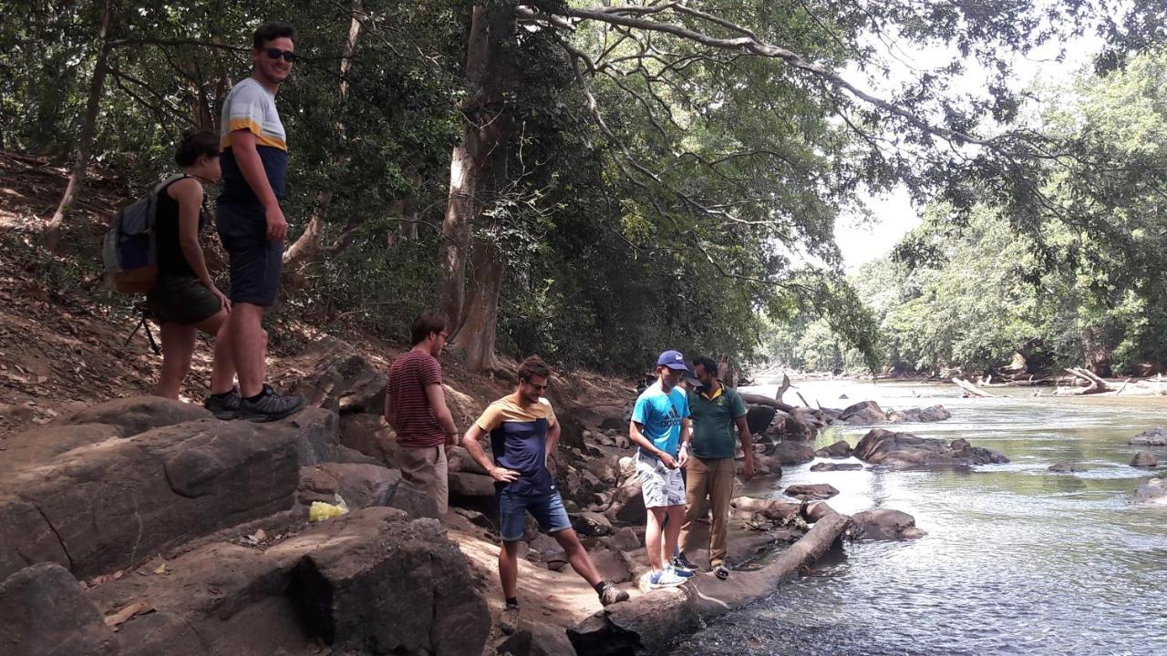 Share Safari Family Bungalow Udawalawe Luaran gambar