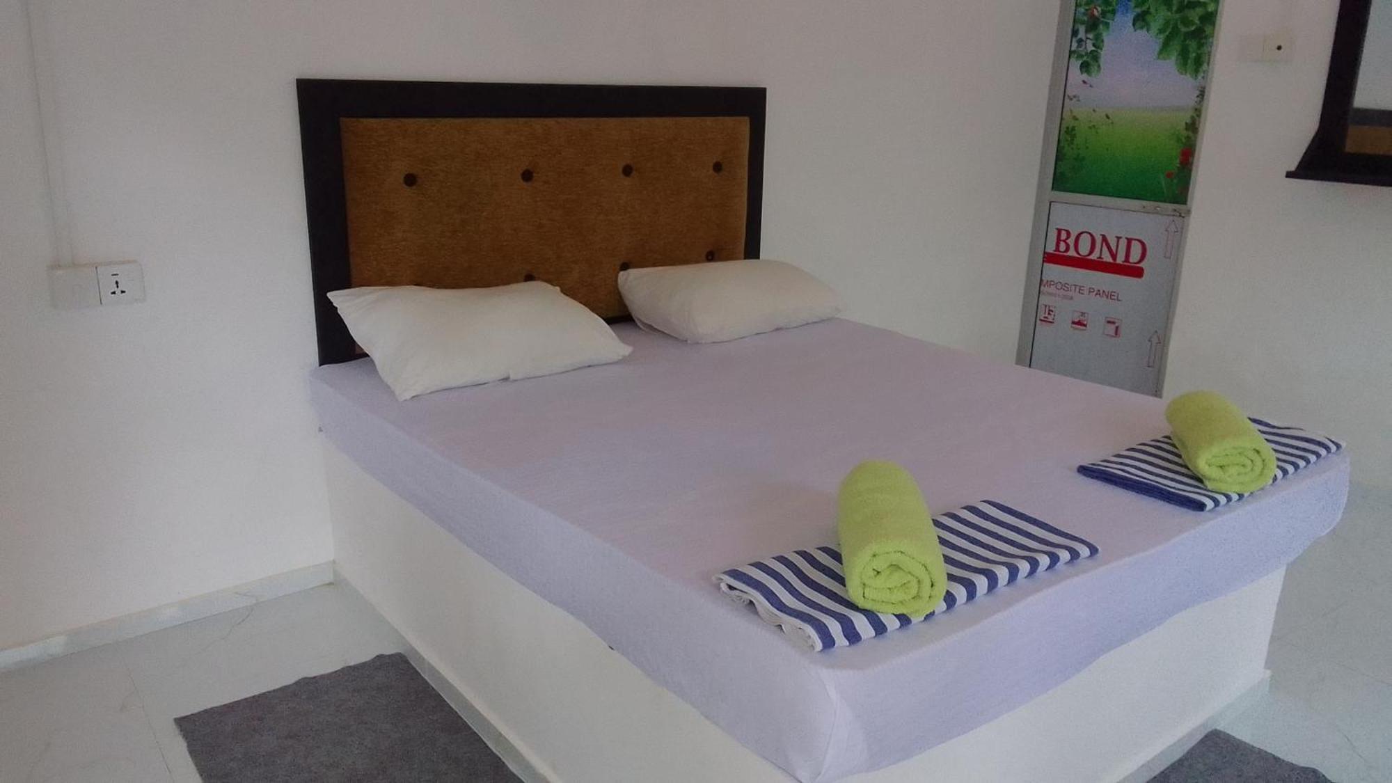 Share Safari Family Bungalow Udawalawe Luaran gambar